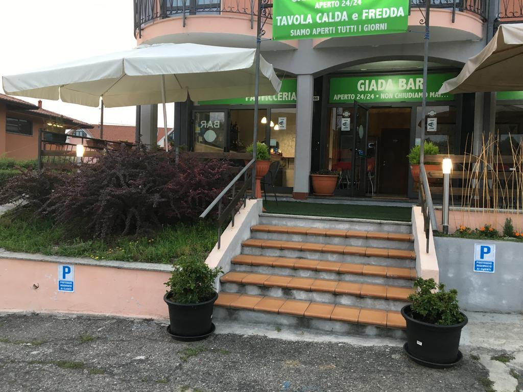 Hotel Lago Maggiore 카스텔레토소프라티시노 외부 사진