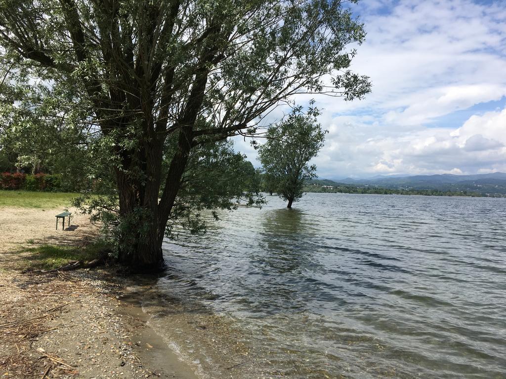 Hotel Lago Maggiore 카스텔레토소프라티시노 외부 사진