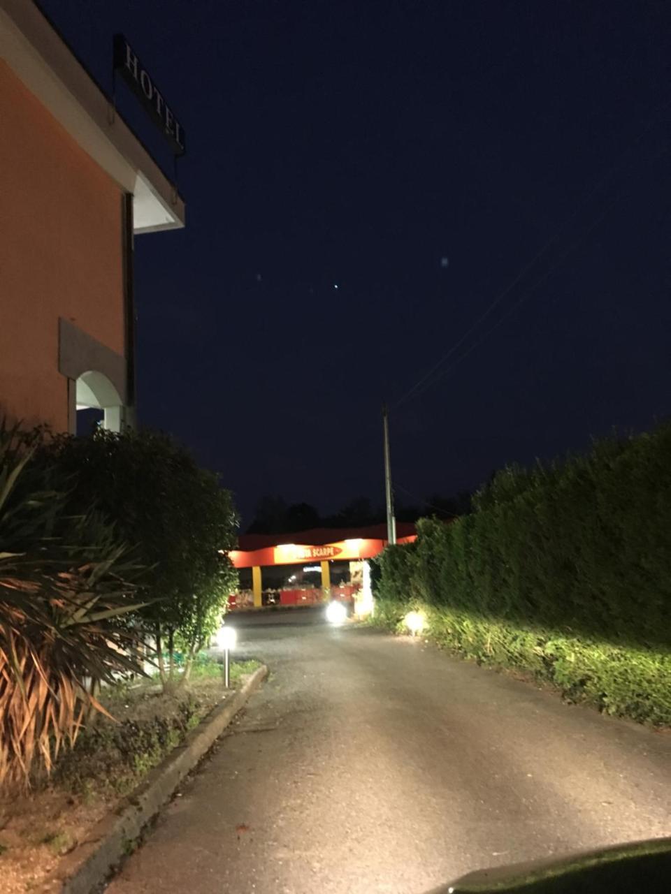 Hotel Lago Maggiore 카스텔레토소프라티시노 외부 사진
